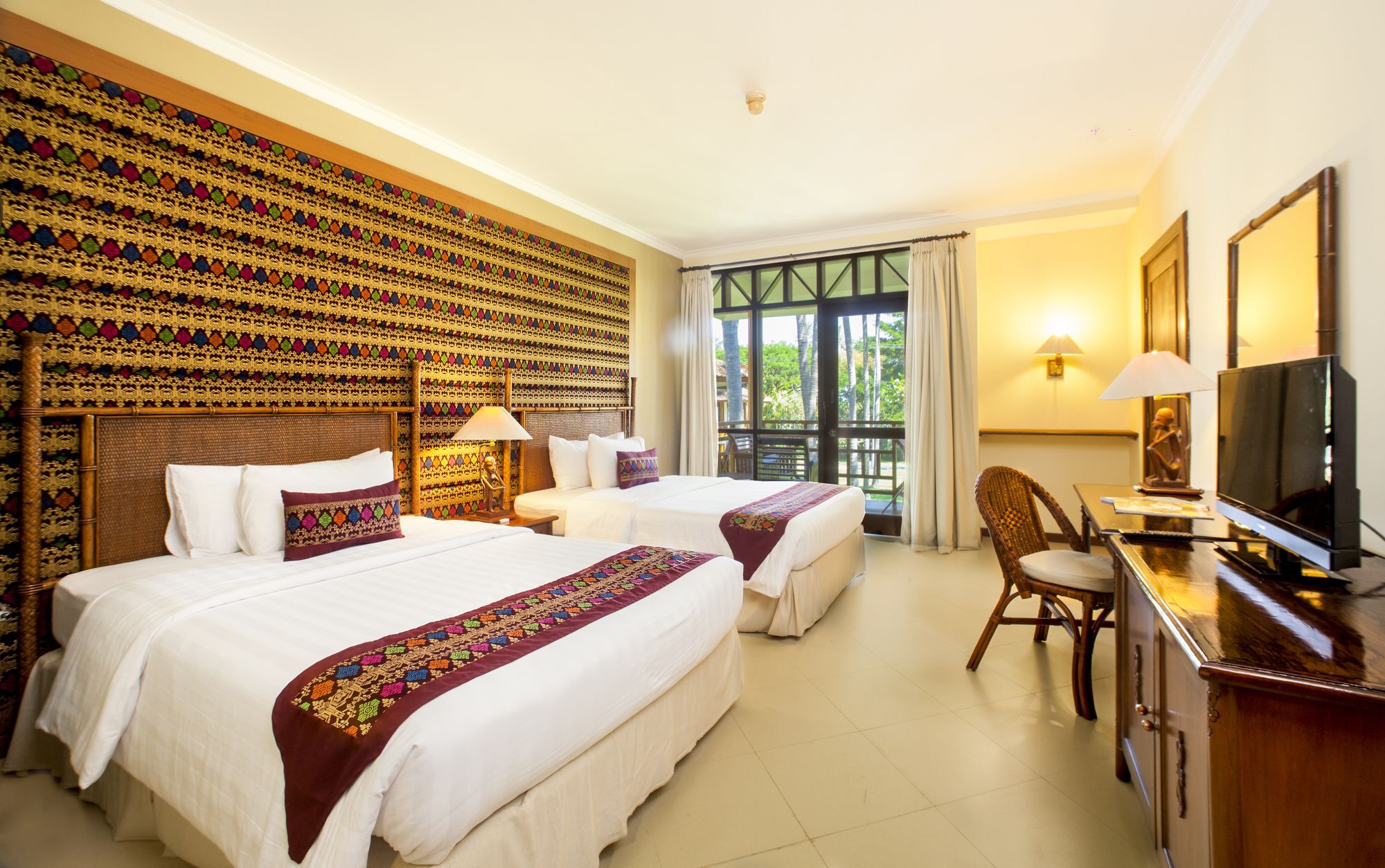 Mangsit Suites By Holiday Resort Lombok Exterior photo